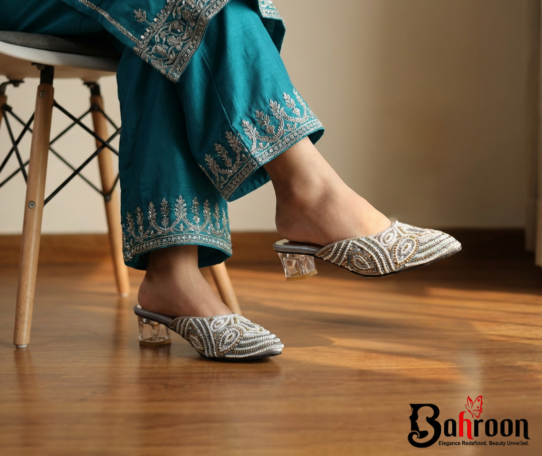 Premium Handcrafted Pump (𝐏𝐞𝐚𝐫𝐥 𝐄𝐥𝐞𝐠𝐞𝐧𝐜𝐞)